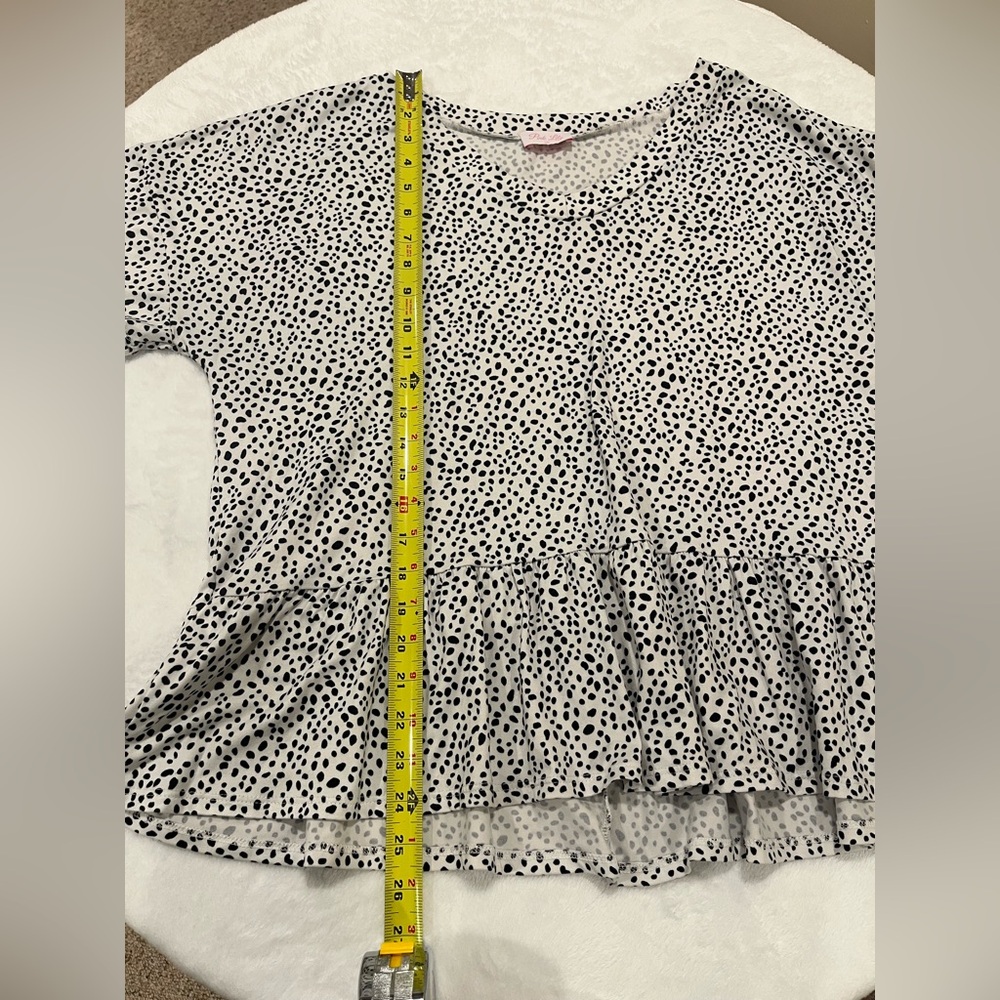 Pink Lily Large Top - Picture 5 of 6